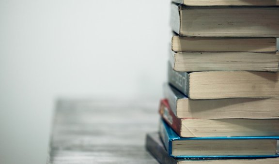 Elektronické zdroje prostřednictvím Vědecké knihovny UJEP